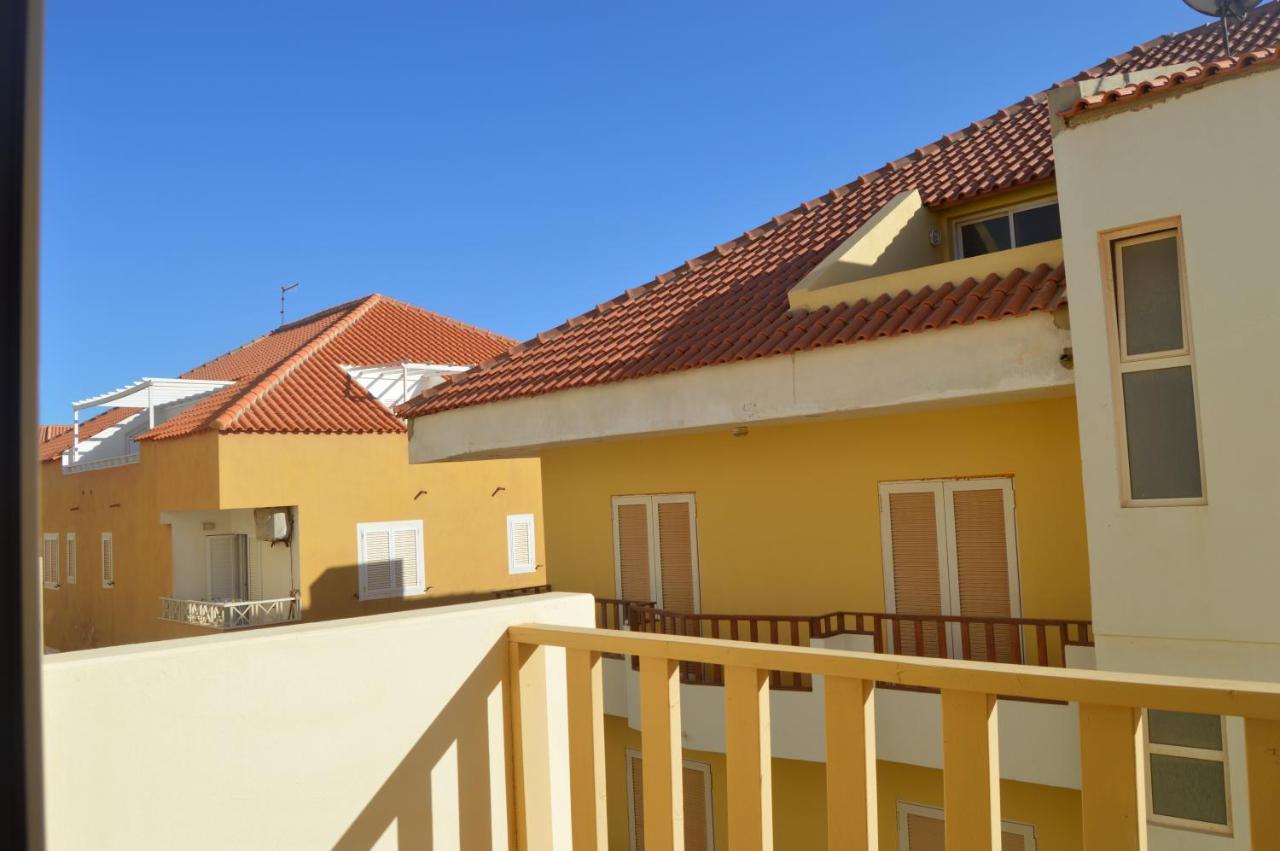 Tres Caravelas Studio Flats Santa Maria Buitenkant foto